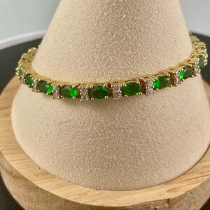 Elegant Gold and Green Bracelet